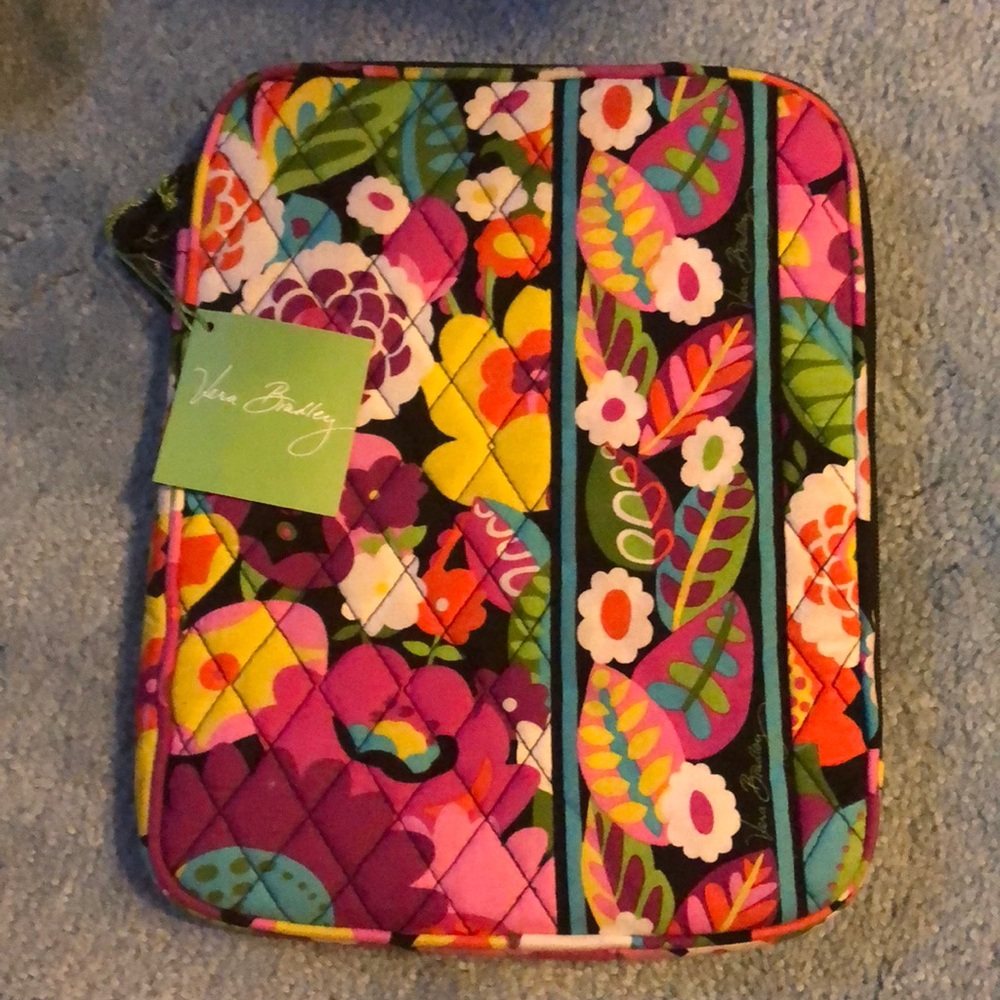 Vera Bradley Tablet Sleeve (in Va Va Bloom)